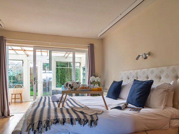 3 chambres, lit parapluie, Wi-Fi gratuit, draps fournis