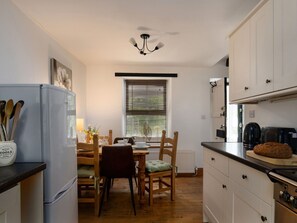 Microwave, oven, dishwasher