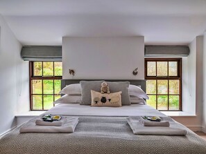 2 habitaciones, cuna de viaje, wifi gratis y ropa de cama 
