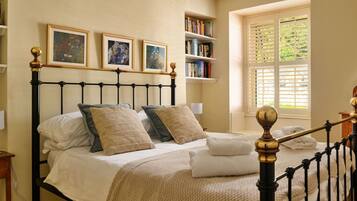 5 bedrooms, iron/ironing board, travel cot, free WiFi