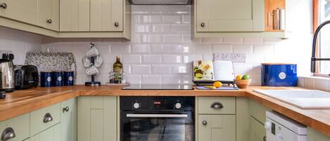 Microwave, oven, dishwasher