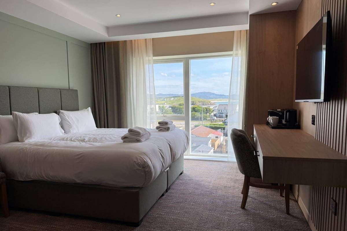 Deluxe Double or Twin Room, Ensuite