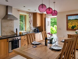 Microwave, oven, dishwasher