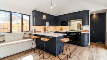 Peralatan masak/sendok-piring