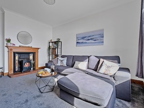 Living area - Beautiful  villa for 4 people with WIFI (Inverness)