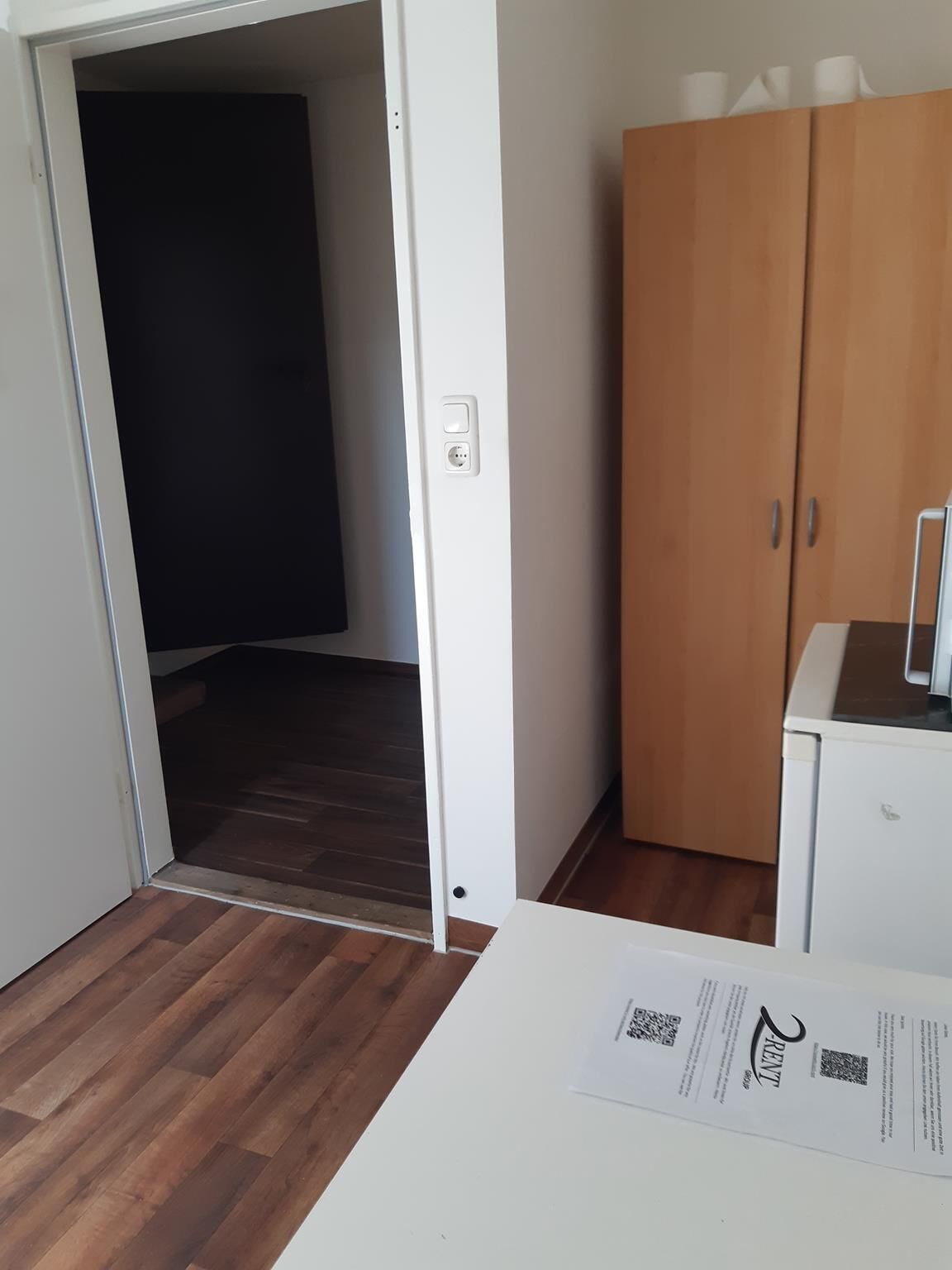 Single Room | Individually furnished, iron/ironing board, free WiFi, bed sheets