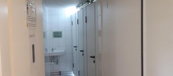 2-Rent Group Hostel Rooms&Apartments EVE168