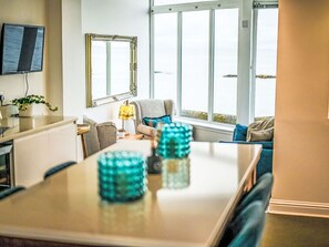 Interior - Stunning villa for 4 people with WIFI and TV (Lossiemouth)