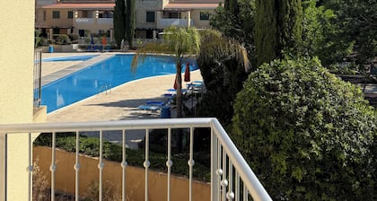 2-bedroom garden townhouse in Polis Chrysochous with WiFi, communal pool and gym