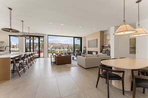 Living area - Luxury Beachside 7 Bedroom Home (St. George)