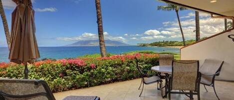 Condo, 2 Bedrooms | Outdoor dining