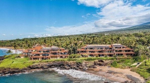 Condo, 2 Bedrooms | Exterior