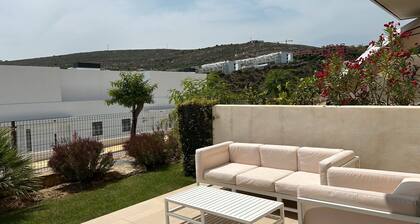 Maison de vacances 'Grande Maison de Ville Proche de la Plage' avec Vue sur la Mer, Wi-Fi et Climatisation