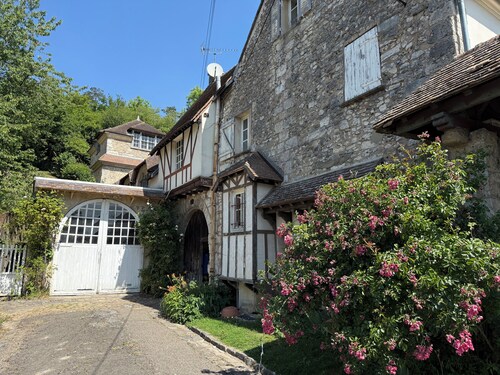 Le Manoir de la Seine - near Giverny