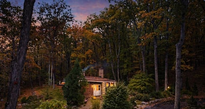 Secluded Cabin Retreat on 6 Acres w/ Fireplace, Trails, Creek & Record Player
