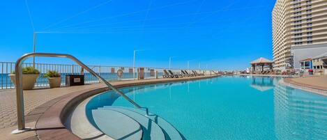 Uppvärmd pool