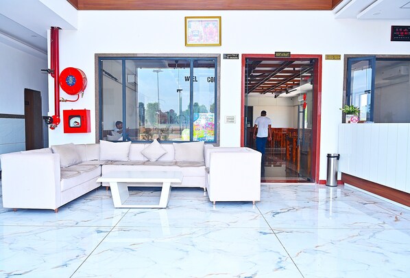 เลานจ์