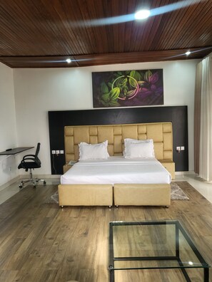 4 sovrum, strykjärn/strykbräda, wi-fi och sängkläder