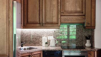 Machine à expresso, cafetiÚre/bouilloire, bouilloire électrique, épices