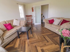 Living area - ARD NA MARA, pet friendly, with open fire in Culdaff, County Donegal (Culdaff)