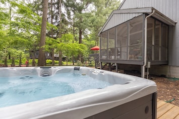 Bain à remous extérieur