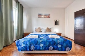 2 bedrooms, WiFi, bed sheets