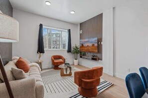 Smart TV, offices