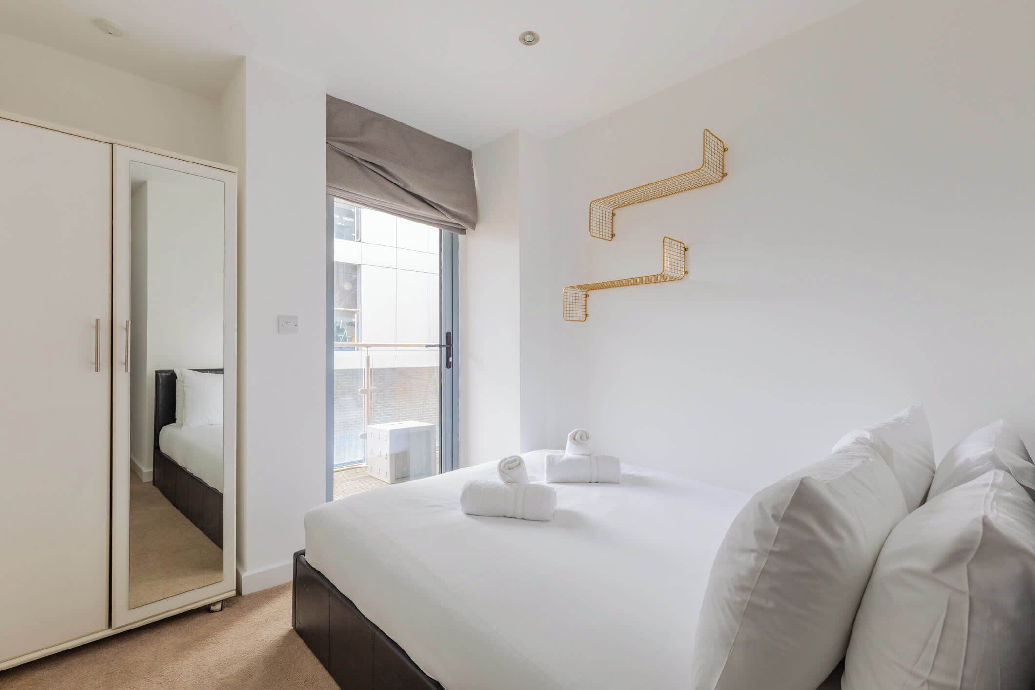 3 chambres, fer et planche à repasser, accès à Internet, literie fournie