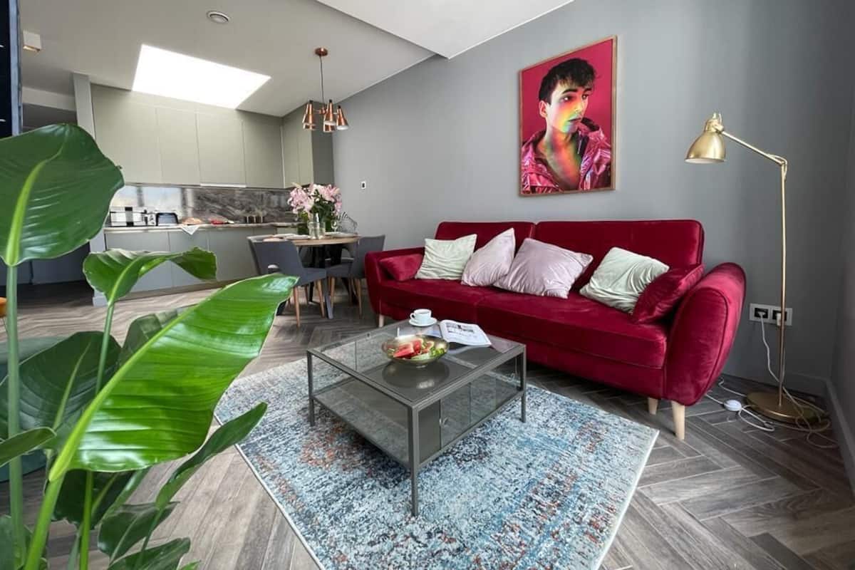 Suite Deluxe | Espace de travail pour ordinateurs portables, rideaux dâobscurcissement