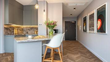 Classic Apartment | Private kitchen | Fridge, microwave, oven, stovetop