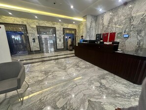 Reception - Stay Inn Albarsha by PHM (Dubai)