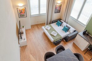 1 bedroom, iron/ironing board, free WiFi, bed sheets
