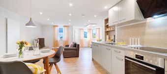 Apartment 'Apfelwiese' with Private Terrace, Garden, and Wi-Fi