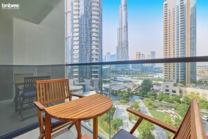 Appartement Premium, 2 chambres, baignoire, vue ville | Balcon