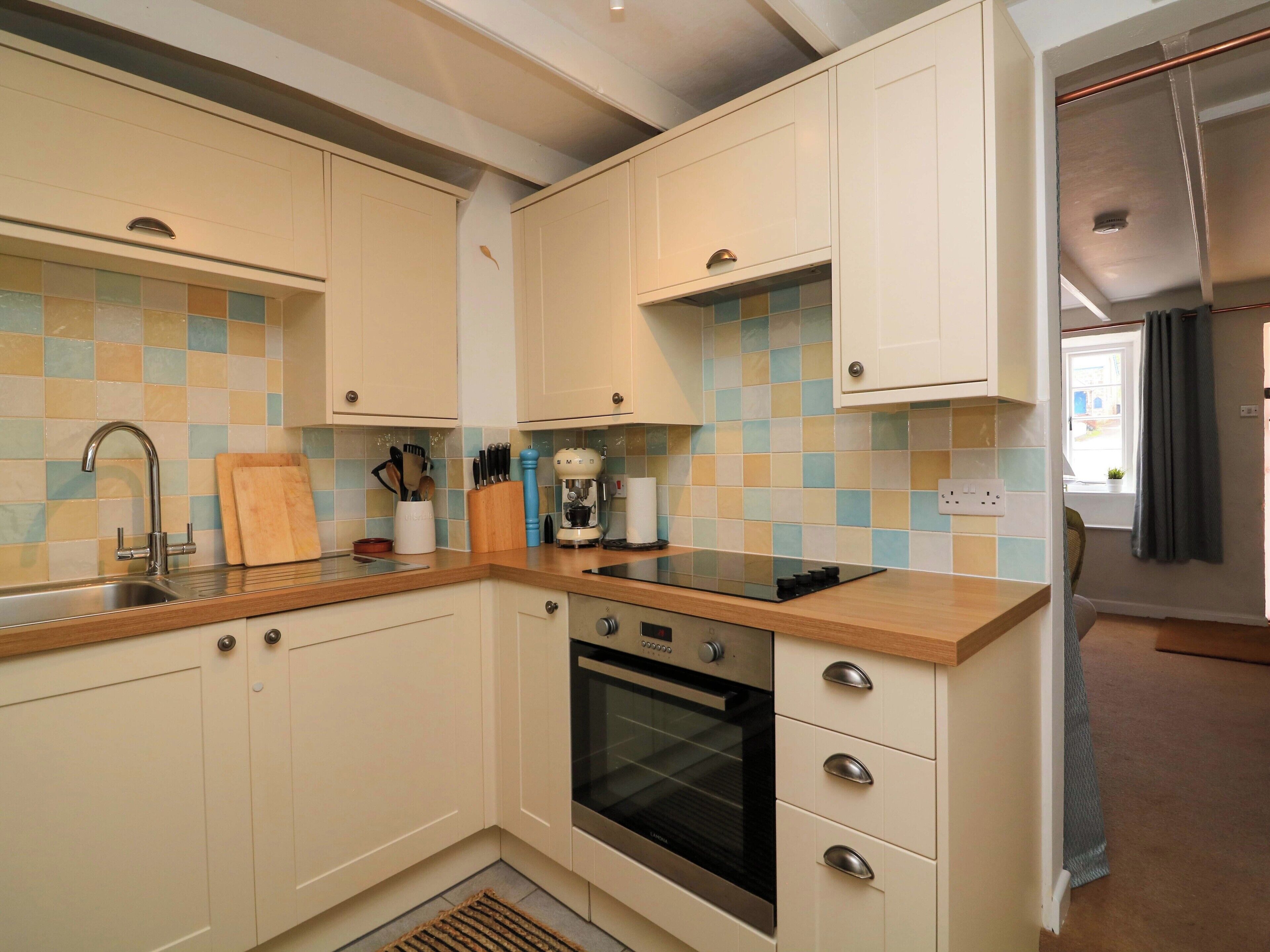 Utensilis de cuina, vaixella i coberteria 