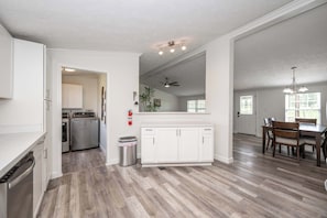 House, Multiple Beds, Patio, Garden View (Stillwater Hollow) | Private kitchen