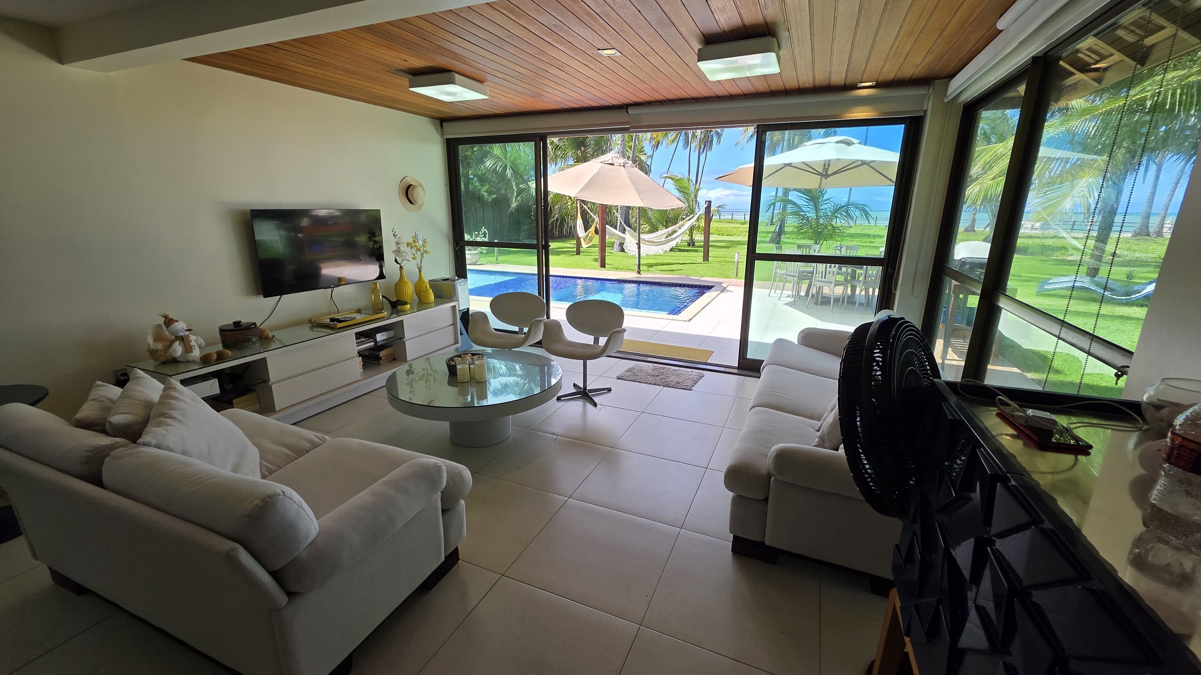 Bangalô luxo, vista para a praia | Área de estar