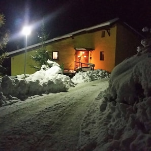 Ferienhaus, 3 Schlafzimmer, barrierefrei, Kamin | Aussenbereich