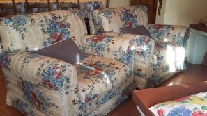 Rumah, 3 kamar tidur, akses difabel, pemandangan kebun | 3 kamar tidur