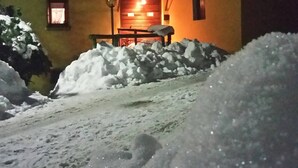 Ferienhaus, 3 Schlafzimmer, barrierefrei, Kamin | Unterkunftsgelände