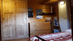 3 bedrooms