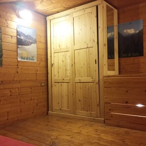 House, 3 Bedrooms, Accessible, Fireplace | Interior - Casa Ciclamino Val Di Sole 10 pax 7 Nights (Caldes)