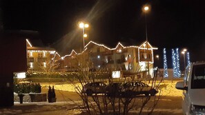 Rumah, 3 kamar tidur, akses difabel, pemandangan kebun | Eksterior