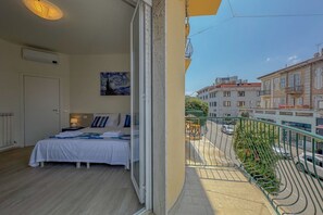 3 bedrooms