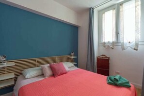 1 chambre, Wi-Fi gratuit, draps fournis