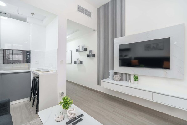 Interior - StayShort - Outstanding Studio in JVC with Balcony! (Jumeirah Village Circle)