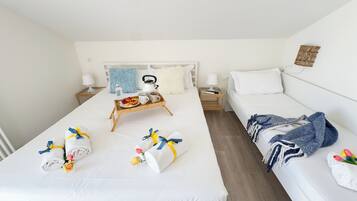 1 slaapkamer, een strijkplank/strijkijzer, gratis wifi, beddengoed