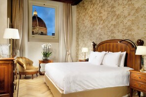 1 camera, una scrivania, Wi-Fi gratuito, lenzuola