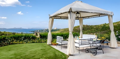 Villa 'Cala Bitta' with Sea View, Wi-Fi and Air Conditioning