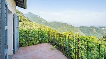 Villa, 4 chambres, piscine privĂ©e, vue jardin | Enceinte de lâhĂ©bergement